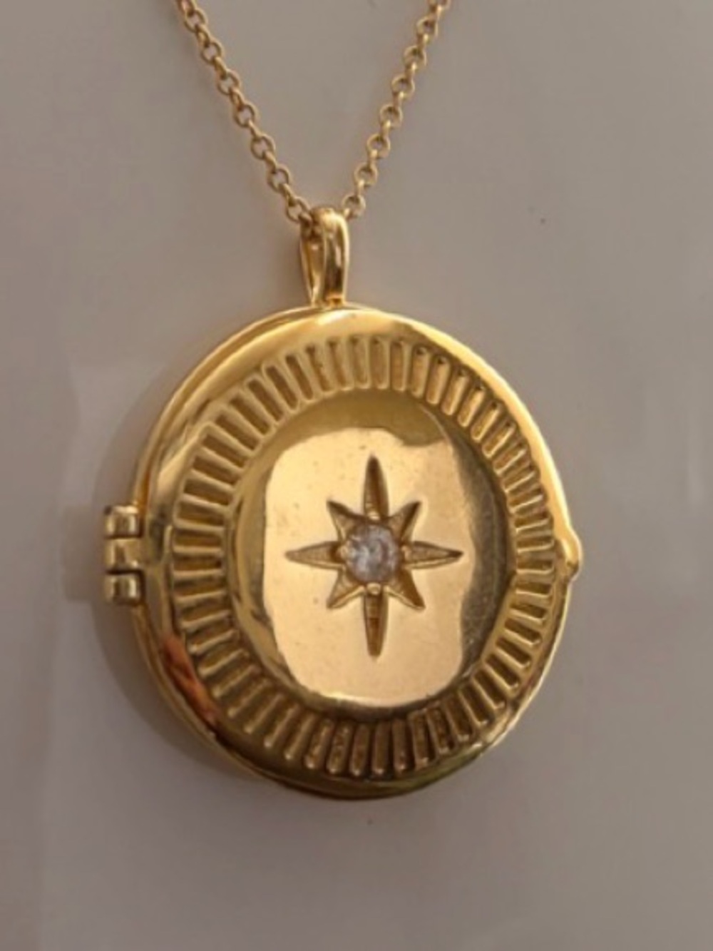 GORJANA Gold Starburst Locket Necklace - Women Jewelry - Picture 1 of 11